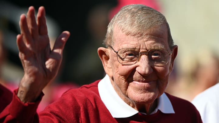 Legendary college football coach Lou Holtz, 89, is in hospice care and with family.