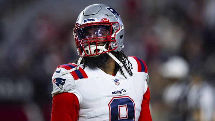 Dec 12, 2022; Glendale, Arizona, USA; New England Patriots linebacker Matthew Judon (9) against the Arizona Cardinals at State Farm Stadium. Mandatory Credit: Mark J. Rebilas-USA TODAY Sports