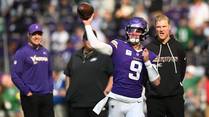 Oct 19, 2025; Minneapolis, Minnesota, USA; Minnesota Vikings quarterback J.J. McCarthy (9) throws a pass during warm ups before the game against the Philadelphia Eagles at U.S. Bank Stadium. Oct 19, 2025; Minneapolis, Minnesota, USA; Minnesota Vikings quarterback J.J. McCarthy (9) throws a pass during warm ups before the game against the Philadelphia Eagles at U.S. Bank Stadium.