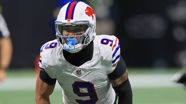 ATLANTA, GA - OCTOBER 13: Taylor Rapp (9) of the Buffalo Bills during the Monday night NFL, American Football Herren, USA football game between the Buffalo Bills and the Atlanta Falcons on October 13, 2025 at Mercedes-Benz Stadium in Atlanta, Georgia. 