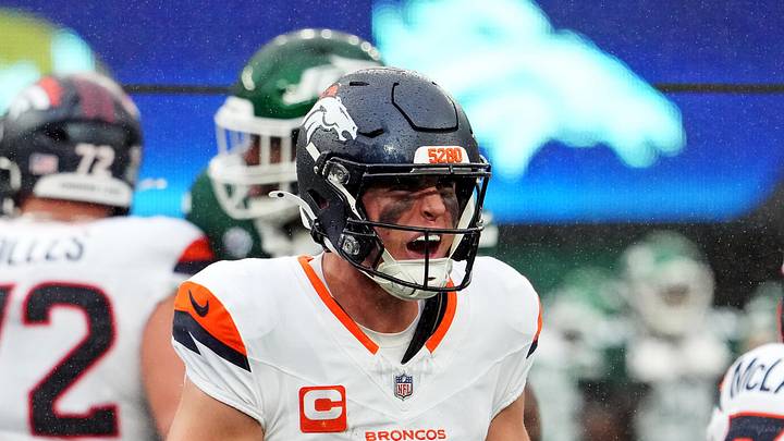Sep 29, 2024; East Rutherford, New Jersey, USA; Denver Broncos quarterback Bo Nix (10) celebrates the win over against the New York Jets at MetLife Stadium. Sep 29, 2024; East Rutherford, New Jersey, USA; Denver Broncos quarterback Bo Nix (10) celebrates the win over against the New York Jets at MetLife Stadium.