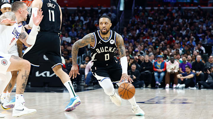 Milwaukee Bucks v Los Angeles Clippers