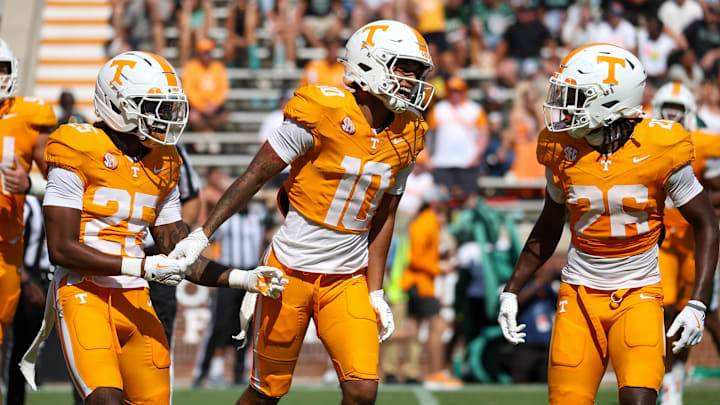 Sep 20, 2025; Knoxville, Tennessee, USA;  Tennessee Volunteers defensive back Kaleb Beasley (10) celebrates after returning a fumble for a touchdown against the UAB Blazers during the second half at Neyland Stadium. Mandatory Credit: Randy Sartin-Imagn Images