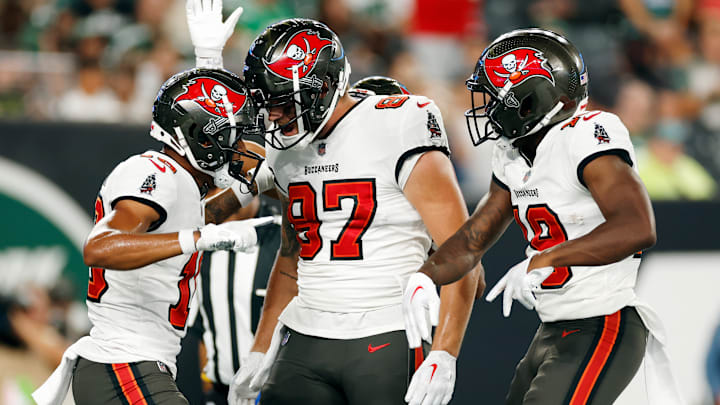 Tampa Bay Buccaneers v New York Jets