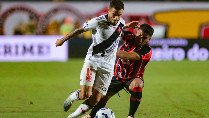 Vasco x Vitória se enfrentam pelo Brasileirão 2025