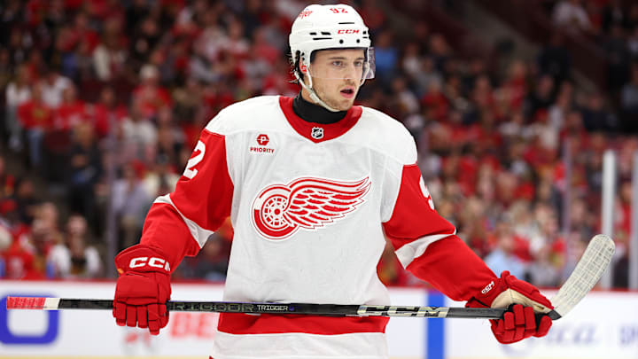 Detroit Red Wings v Chicago Blackhawks