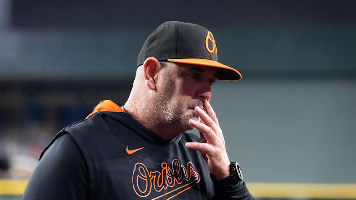 Apr 7, 2025; Phoenix, Arizona, USA; Baltimore Orioles manager Brandon Hyde reacts against the Arizona Diamondbacks at Chase Field. Apr 7, 2025; Phoenix, Arizona, USA; Baltimore Orioles manager Brandon Hyde reacts against the Arizona Diamondbacks at Chase Field.