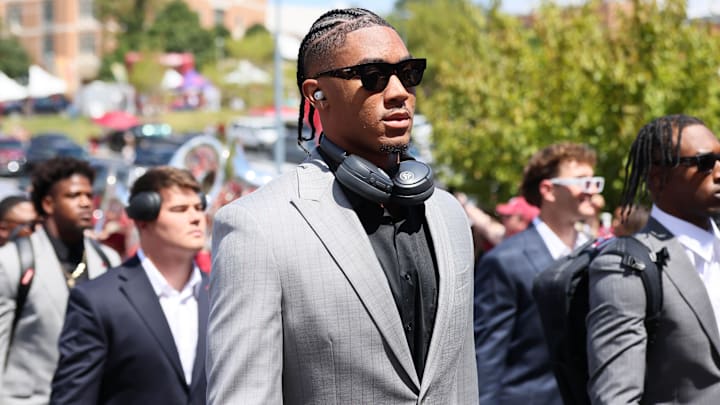Arkansas Razorbacks quarterback Taylen Green