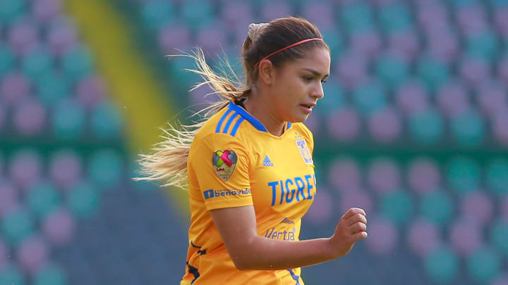 Leon v Tigres - Liga MX Femenil Torneo Apertura 2021