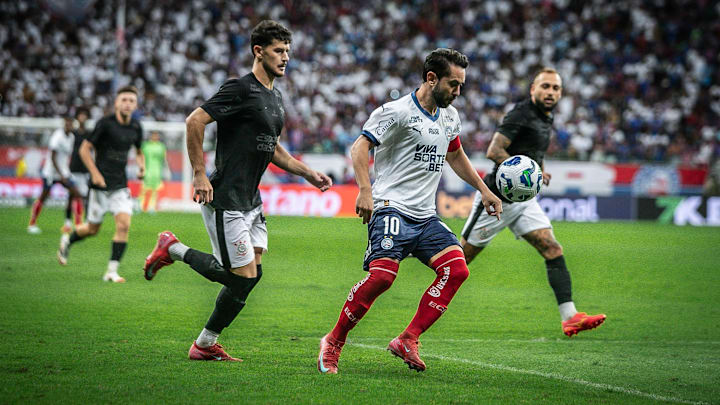 Bahia e Corinthians empataram por 1 a 1