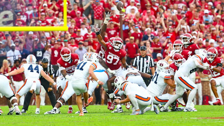 Auburn Tigers place kicker Connor Gibbs missed a game-tying field goal in last week's loss to Oklahoma.