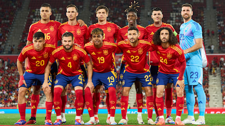 En su último duelo de preparación, España remontó y goleó 5-1 a Irlanda del Norte. En su último duelo de preparación, España remontó y goleó 5-1 a Irlanda del Norte.