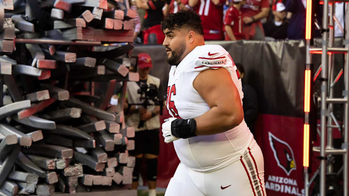 Dec 17, 2023; Glendale, Arizona, USA; Arizona Cardinals offensive lineman Will Hernandez (76) against the San Francisco 49ers at State Farm Stadium. Mandatory Credit: Mark J. Rebilas-USA TODAY Sports