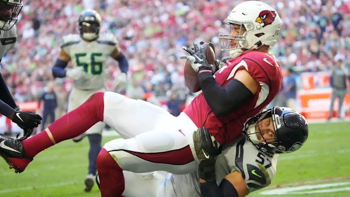 Nov 6, 2022; Phoenix, Ariz., United States; Arizona Cardinals tight end Zach Ertz (86) is tackled Nov 6, 2022; Phoenix, Ariz., United States; Arizona Cardinals tight end Zach Ertz (86) is tackled
