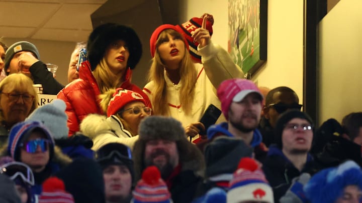 Jan 21, 2024; Orchard Park, New York, USA; Taylor Swift (right) and Brittany Mahomes react after