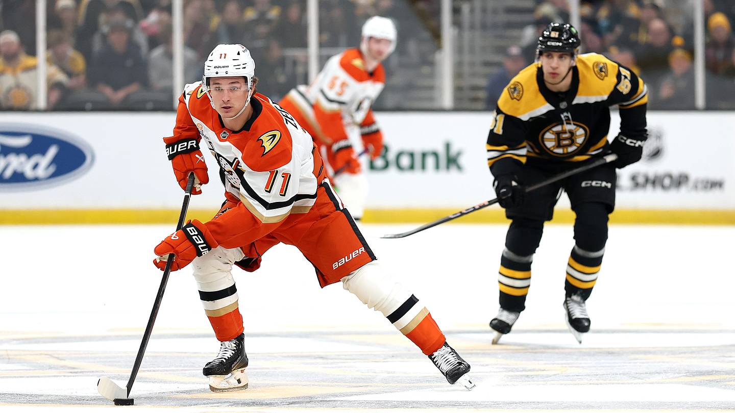 Red Wings Eye Trades; Canucks Downplay Pettersson Rumors