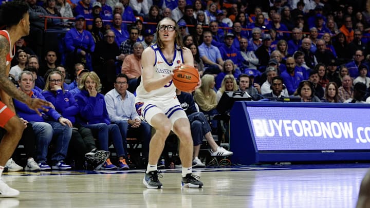 Boise State Broncos forward Andrew Meadow.