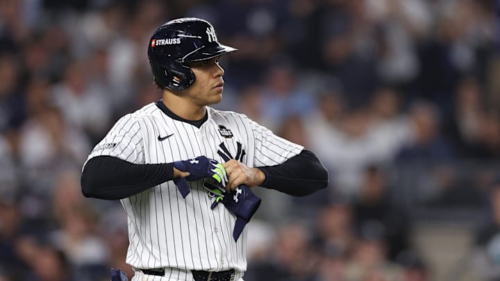 The Philadelphia Phillies seem to know that free agent Juan Soto won't leave New York.