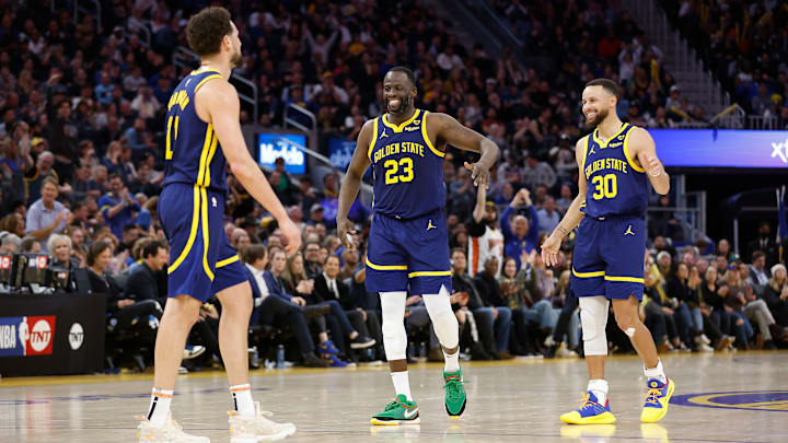 Los Angeles Lakers v Golden State Warriors