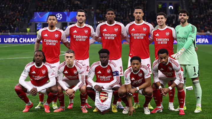 Players of Arsenal Fc pose for a team photo prior to the... Players of Arsenal Fc pose for a team photo prior to the...