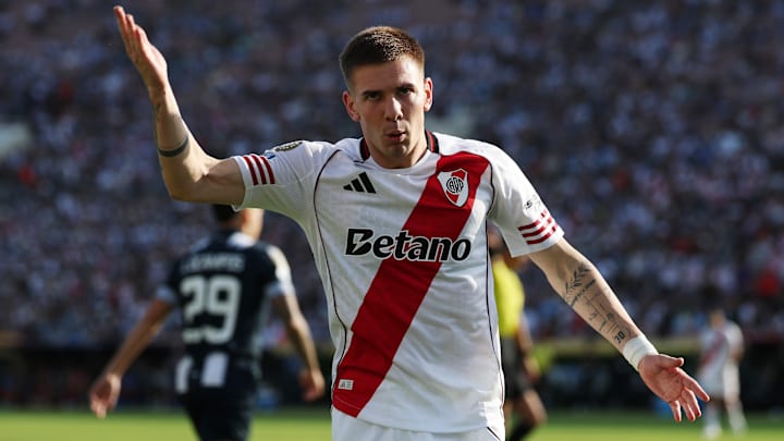 Franco Mastantuono chega com status de titular no Real Madrid