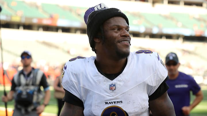 Oct 6, 2024; Cincinnati, Ohio, USA; Baltimore Ravens quarterback Lamar Jackson (8) celebrates after the game against the Cincinnati Bengals at Paycor Stadium. Mandatory Credit: Joseph Maiorana-Imagn Images Oct 6, 2024; Cincinnati, Ohio, USA; Baltimore Ravens quarterback Lamar Jackson (8) celebrates after the game against the Cincinnati Bengals at Paycor Stadium. Mandatory Credit: Joseph Maiorana-Imagn Images
