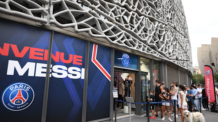 Le nouveau produit du PSG fait un énorme flop. Le nouveau produit du PSG fait un énorme flop.