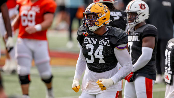 Denver Broncos, Sai'vion Jones