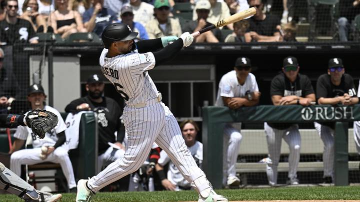 May 30, 2026; Chicago, Illinois, USA;  Chicago White Sox catcher Edgar Quero (26) hits a sacrifice fly RBI during the first inning against the Detroit Tigers at Rate Field. Mandatory Credit: Matt Marton-Imagn Images