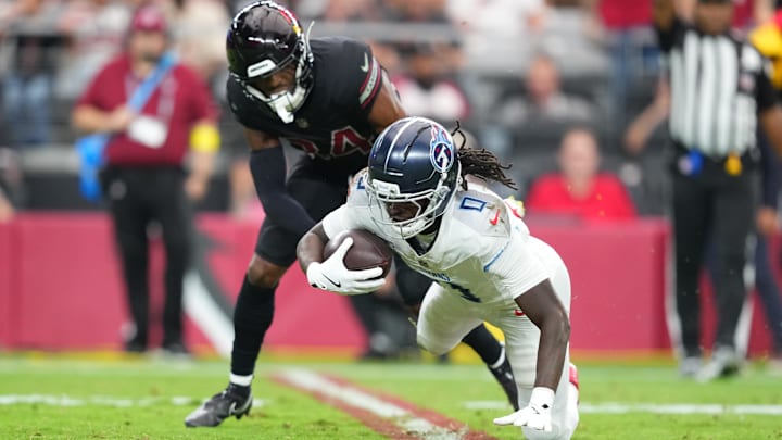 Tennessee Titans wide receiver Calvin Ridley (0)