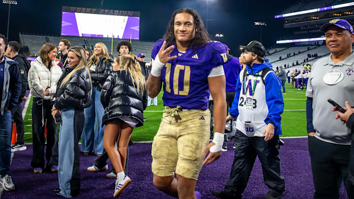 Xe'ree Alexander has been a proficient linebacker for the Huskies. Xe'ree Alexander has been a proficient linebacker for the Huskies.