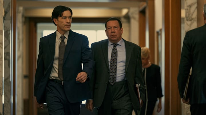 A Man in Full. (L to R) Tom Pelphrey as Raymond Peepgrass, Bill Camp as Harry Zale in episode 103 of A Man in Full. Cr. Mark Hill/Netflix © 2024