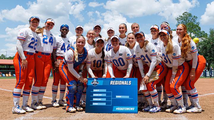 May 17, 2026; Gainesville, FL, USA; The Florida Gators softball team poses with the NCAA Softball Regional bracket after the game against the Georgia Tech Yellow Jackets at Katie Seashole Pressly Stadium. Mandatory Credit: Matt Pendleton-Imagn Images