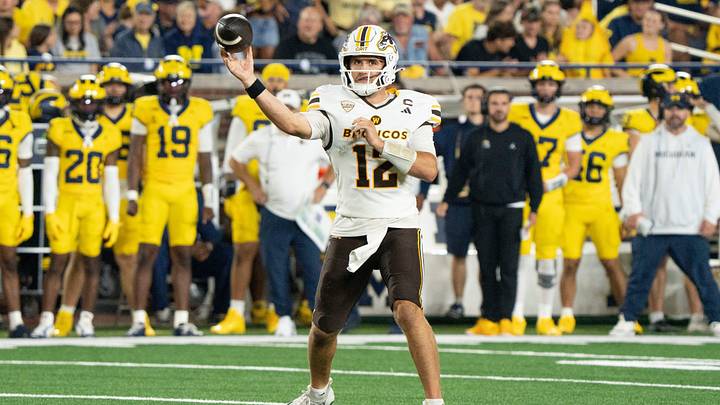 Western Michigan quarterback Broc Lowry.