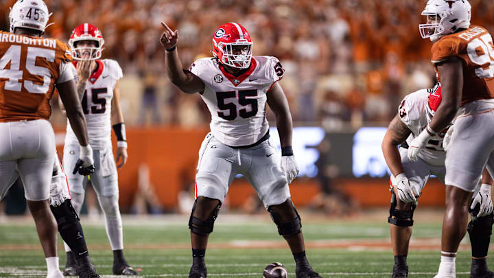 Oct 19, 2024; Austin, Texas, USA; Georgia Bulldogs center Jared Wilson (55) in the second quarter against the Texas Longhorns at Darrell K Royal-Texas Memorial Stadium. Mandatory Credit: Brett Patzke-Imagn Images