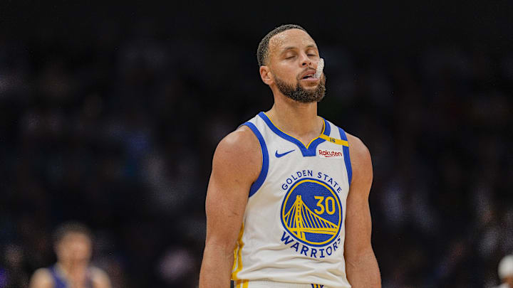 Mar 3, 2025; Charlotte, North Carolina, USA;  Golden State Warriors guard Stephen Curry (30) during the second quarter against the Charlotte Hornets at Spectrum Center. Mandatory Credit: Jim Dedmon-Imagn Images