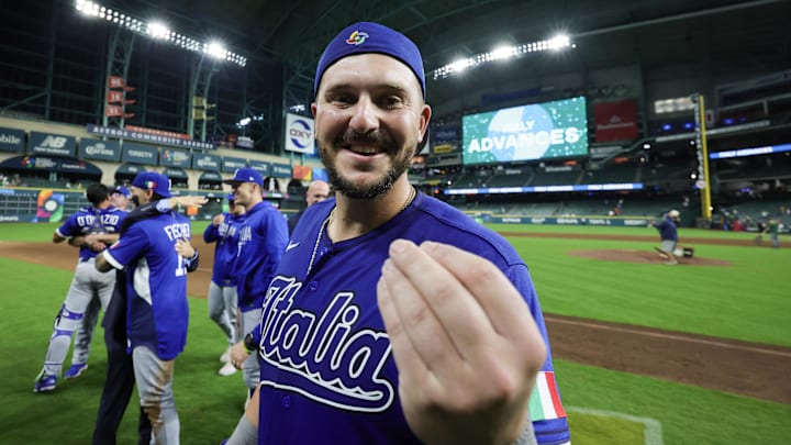 Vinnie Pasquantino nació en Estados Unidos, pero juega con Italia Vinnie Pasquantino nació en Estados Unidos, pero juega con Italia