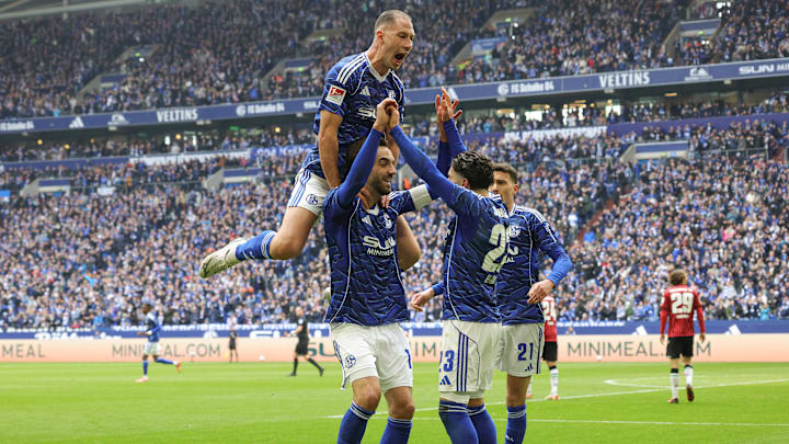 Schalke 04 steht kurz vor der Bundesligarückkehr