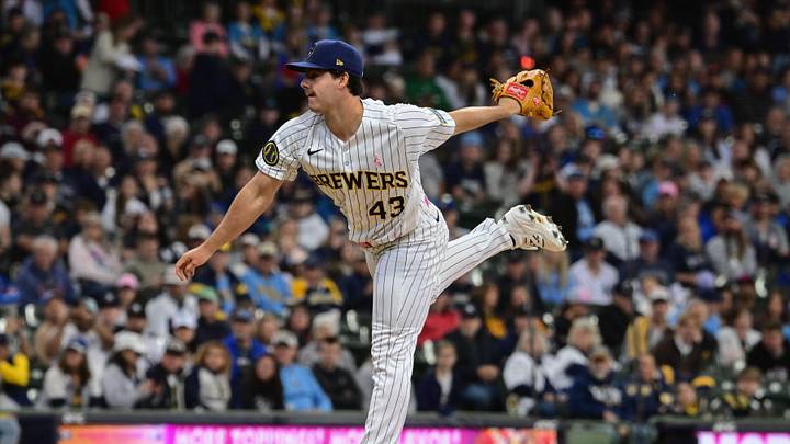 May 10, 2026; Milwaukee, Wisconsin, USA; Milwaukee Brewers starting pitcher Logan Henderson (43) throws a pitch in the first inning against the New York Yankees at American Family Field. Mandatory Credit: Benny Sieu-Imagn Images May 10, 2026; Milwaukee, Wisconsin, USA; Milwaukee Brewers starting pitcher Logan Henderson (43) throws a pitch in the first inning against the New York Yankees at American Family Field. Mandatory Credit: Benny Sieu-Imagn Images
