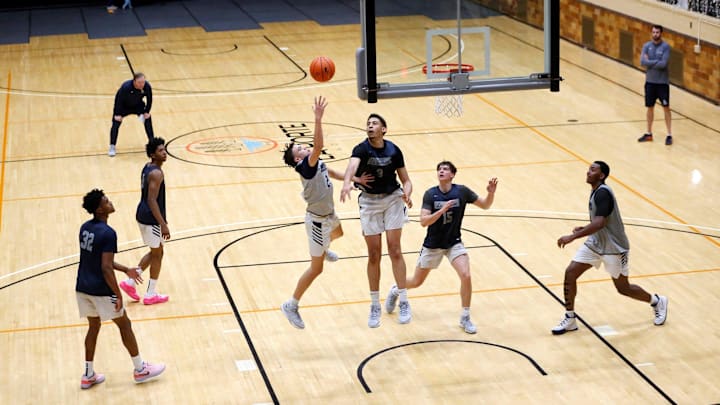 Former NC State basketball recruiting target Darius Adams