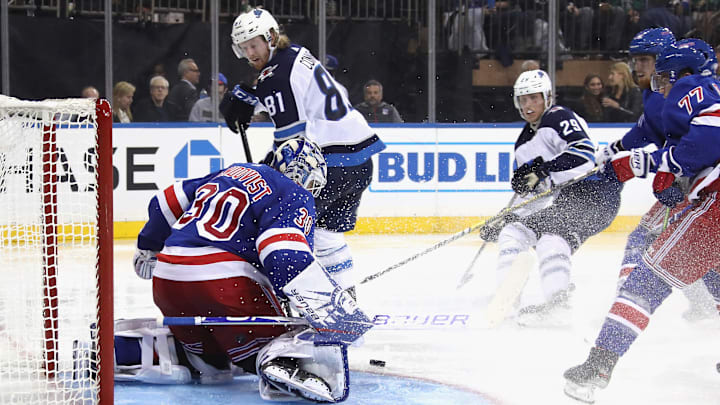 Winnipeg Jets v New York Rangers
