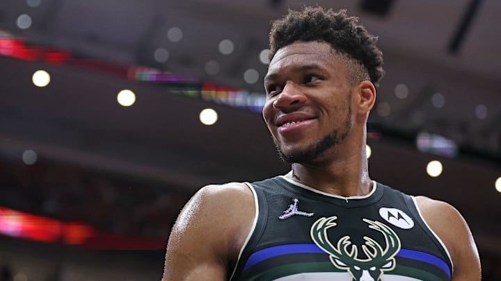 Giannis fue escogido por ESPN como el líder del ranking de NBA para 2022-23