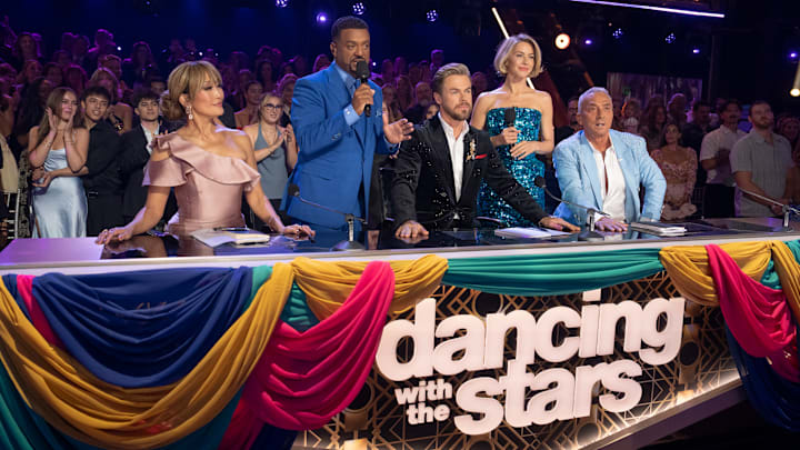 CARRIE ANN INABA, ALFONSO RIBEIRO, DEREK HOUGH, JULIANNE HOUGH, BRUNO TONIOLI CARRIE ANN INABA, ALFONSO RIBEIRO, DEREK HOUGH, JULIANNE HOUGH, BRUNO TONIOLI
