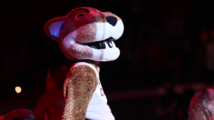 Feb 16, 2023; Pullman, Washington, USA; Washington State Cougars mascot Butch performs before a men   s basketball game against the Oregon State Beavers at Friel Court at Beasley Coliseum. Mandatory Credit: James Snook-Imagn Images