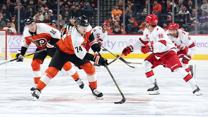 Carolina Hurricanes v Philadelphia Flyers