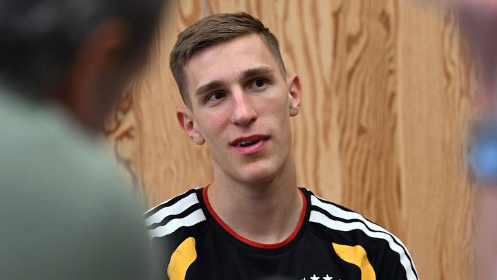 Nico Schlotterbeck will mit Deutschland den WM-Titel gewinnen Nico Schlotterbeck will mit Deutschland den WM-Titel gewinnen