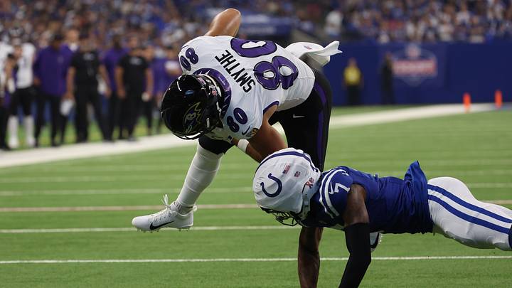 Sep 13, 2026; Indianapolis, Indiana, USA; Indianapolis Colts cornerback Charvarius Ward (7) tackles Baltimore Ravens tight end Durham Smythe (80) at Lucas Oil Stadium. Mandatory Credit: Trevor Ruszkowski-Imagn Images Sep 13, 2026; Indianapolis, Indiana, USA; Indianapolis Colts cornerback Charvarius Ward (7) tackles Baltimore Ravens tight end Durham Smythe (80) at Lucas Oil Stadium. Mandatory Credit: Trevor Ruszkowski-Imagn Images