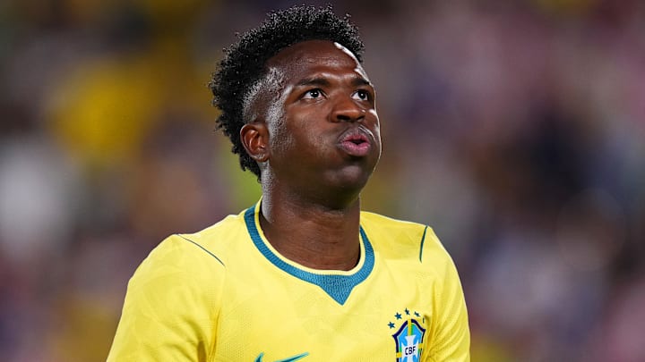 Vini Jr. foi muito mal contra a França, mas jogou bem contra a Croácia