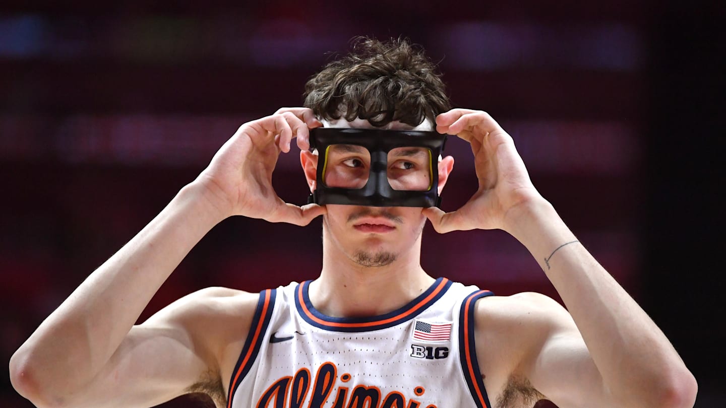 Illinois' Zvonimir Ivisic Shines in Minnesota Win: 'He's a Freak, in a Good Way'