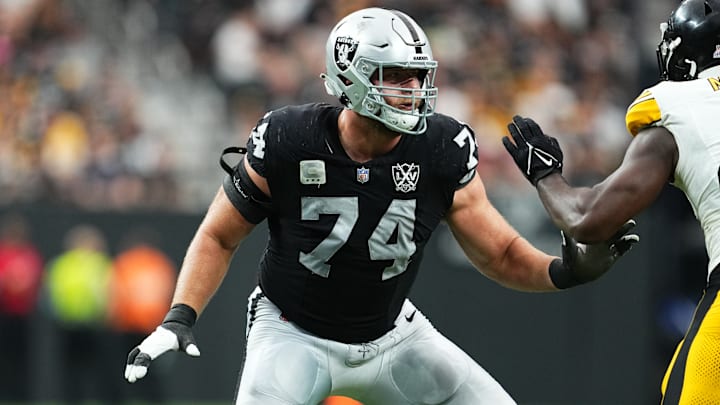 Pittsburgh Steelers v Las Vegas Raiders